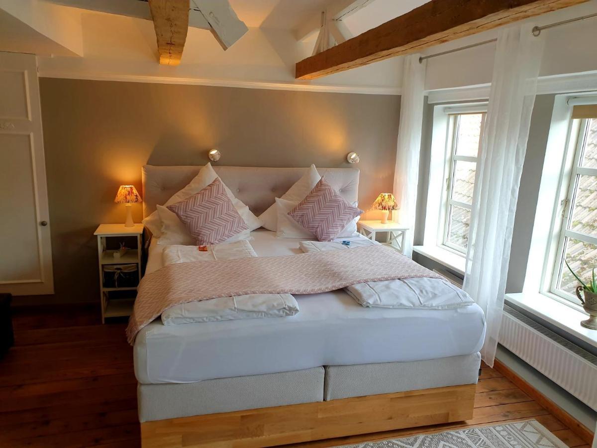 Hotel Bed & Breakfast Am Dom Schleswig Exterior foto