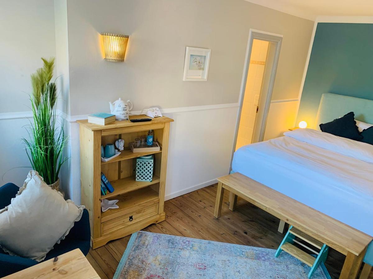 Hotel Bed & Breakfast Am Dom Schleswig Exterior foto